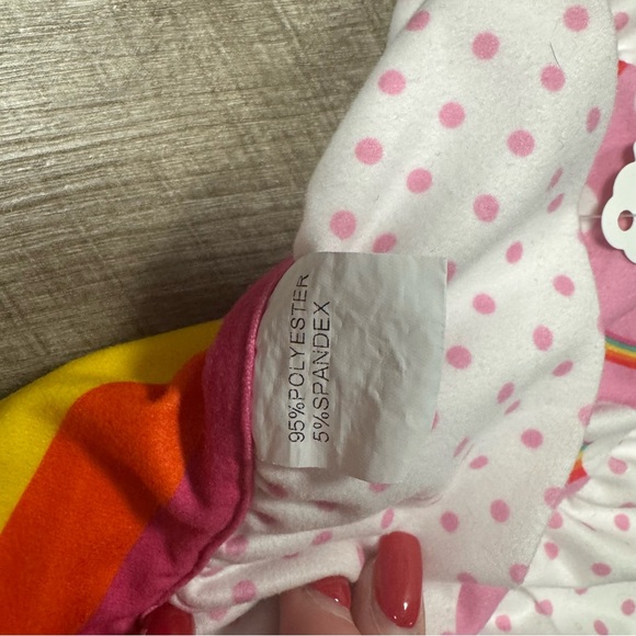 Lily & Londyn Childs Rainbow Blanket - Picture 6 of 6